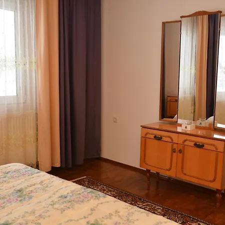 Guest house соняшник